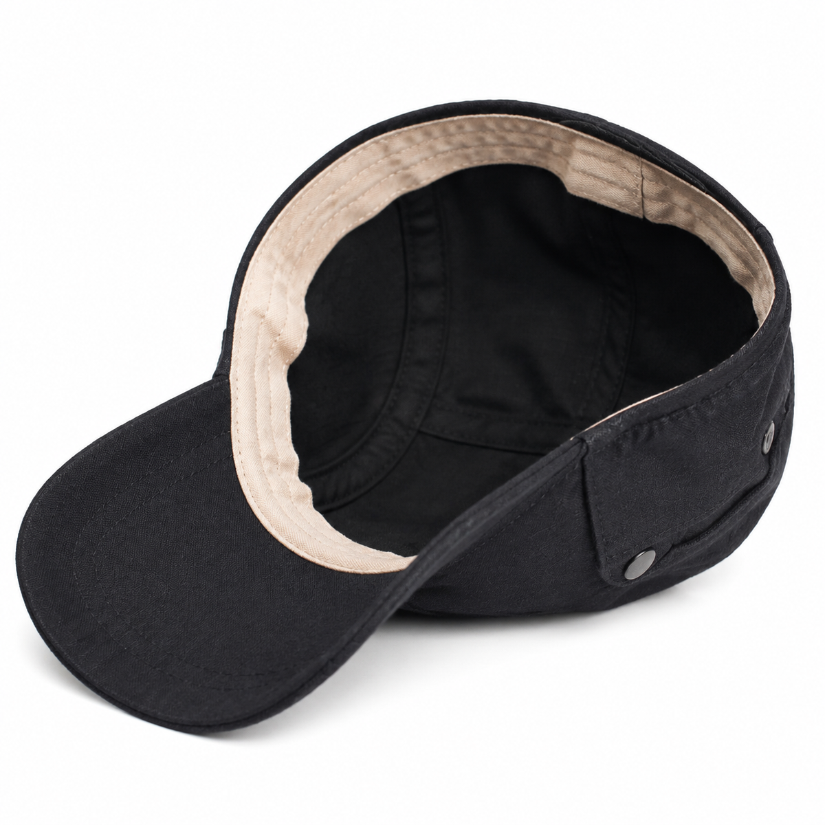 Close-up of the Adventure Outdoor Cap Black / One Size interior and construction details on a white background